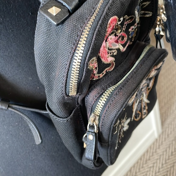 🦄🪄RARE🦄🪄Fantastic Animals Mini backpack - Picture 8 of 16